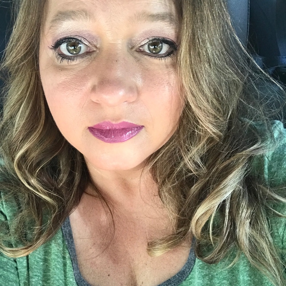 Meet your Posher, Wendy